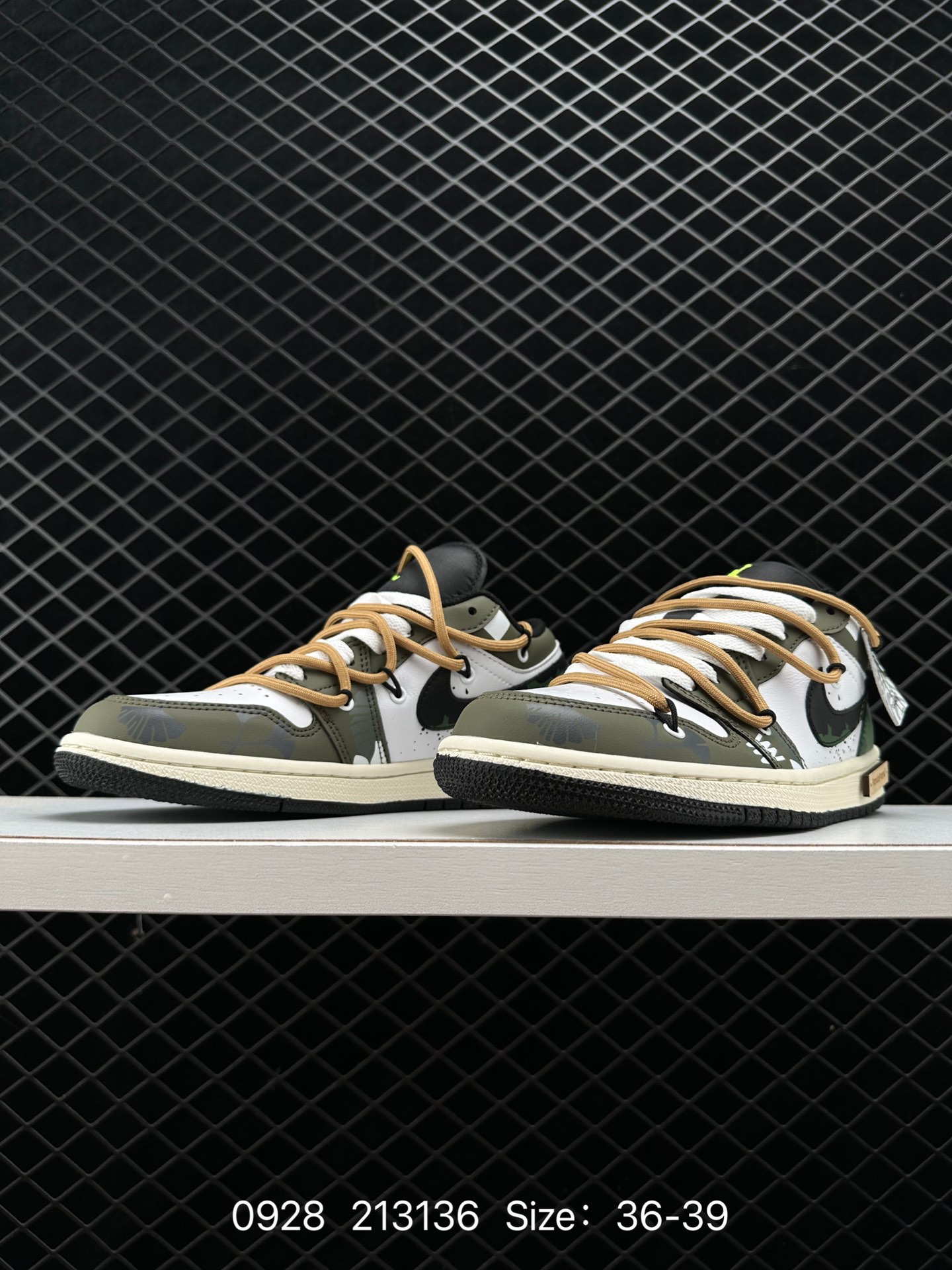 Nike Air Jordan 1 Low”Brown Mocha“